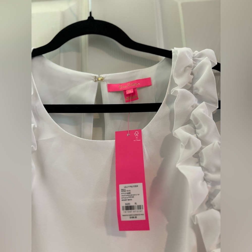 Lilly Pulitzer KAILEE SLEEVELESS RUFFLE TOP
RESORT WHITE
SIZE: XL NWT - Picture 2 of 3